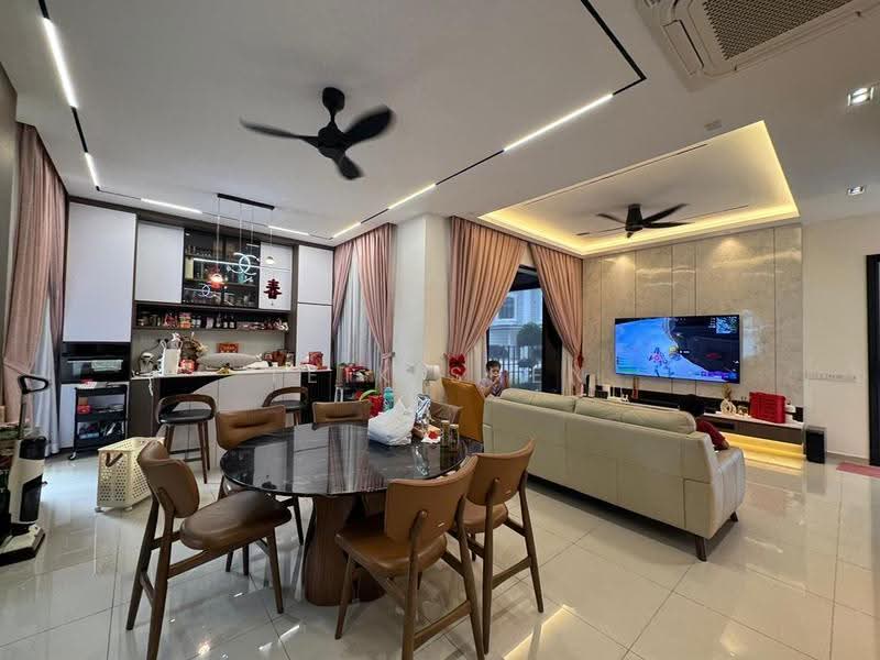 Cluster House for Sale in Taman Ekoflora (Johor Bahru) - Teik Shen - Living Room - PropertyGuru.com.my