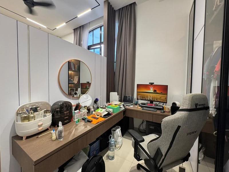 Cluster House for Sale in Taman Ekoflora (Johor Bahru) - Teik Shen - Study - PropertyGuru.com.my