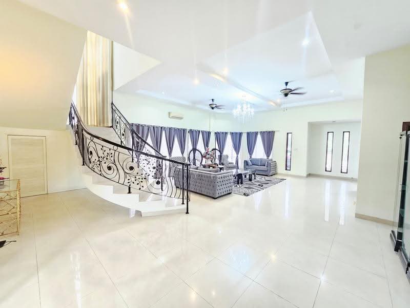 Bungalow House for Sale in Country Heights (Kajang) - Sum Yeong - Living Room - PropertyGuru.com.my