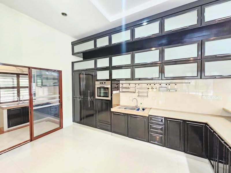 Bungalow House for Sale in Country Heights (Kajang) - Sum Yeong - Kitchen - PropertyGuru.com.my