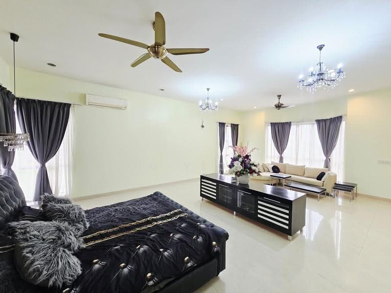Bungalow House for Sale in Country Heights (Kajang) - Sum Yeong - Living Room - PropertyGuru.com.my