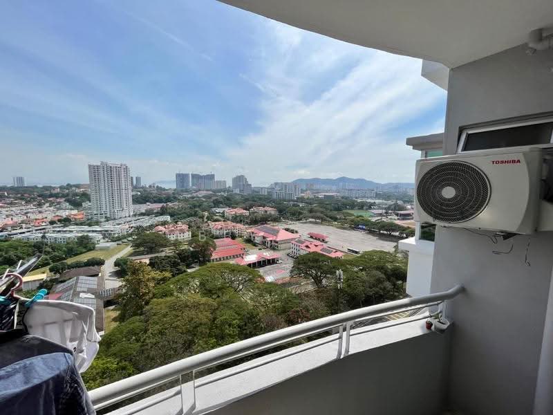 Pangsapuri untuk Disewa di University Place (Plaza Ivory) - Abby Woo - Balcony - PropertyGuru.com.my