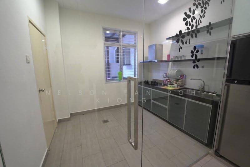 Rumah Berkembar untuk Dijual di Nusa Duta (Iskandar Puteri (Nusajaya)) - Nelson Tan Poh Kiong - Kitchen - PropertyGuru.com.my