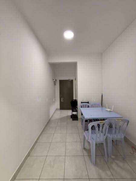 Kediaman Servis untuk Disewa di Vision City Youth City - Mike Tan - Corridor - PropertyGuru.com.my