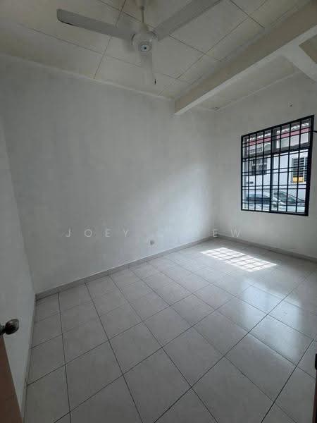 1-storey Terraced House for Sale in Taman Bestari Indah (Ulu Tiram) - Joey Chiew - PropertyGuru.com.my