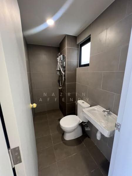 Kediaman Servis untuk Disewa di RESIDENSI SENURI - Nazrin Affendy - Bathroom - PropertyGuru.com.my