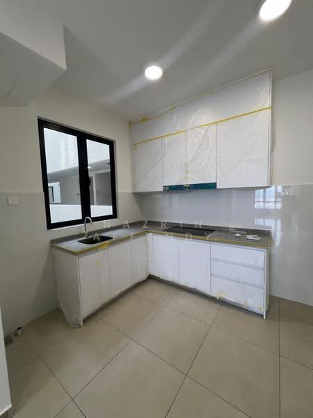 Kediaman Servis untuk Disewa di RESIDENSI SENURI - Nazrin Affendy - Kitchen - PropertyGuru.com.my