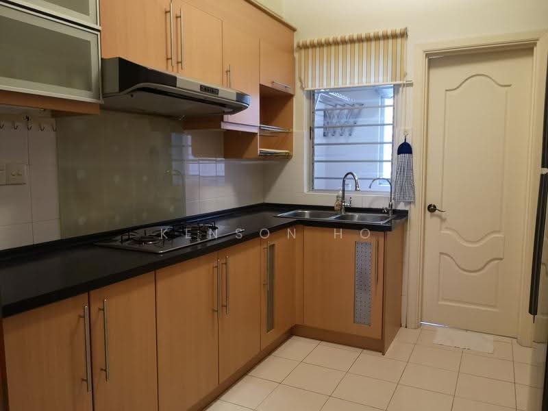 Condominium for Sale at Seri Maya Condominium - Kenson Ho - Kitchen - PropertyGuru.com.my