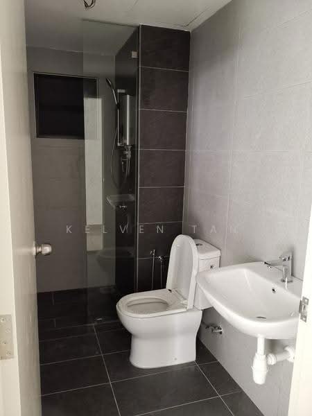 Kondominium untuk Disewa di Trinity Lemanja - Kelven Tan - Bathroom - PropertyGuru.com.my