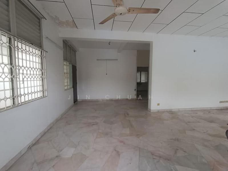 Shop / Office untuk Disewa di Taman Green Lane (Jelutong) - Jin Chuah - Living Room - PropertyGuru.com.my
