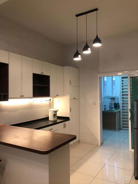 Rumah Teres 2-Tingkat untuk Disewa di Kampung Perlis (Bayan Lepas) - Peggy Tan - Kitchen - PropertyGuru.com.my