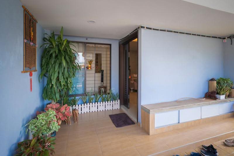 2-storey Terraced House for Sale in Bandar Bukit Raja (Klang) - Vitas Tan - Balcony - PropertyGuru.com.my