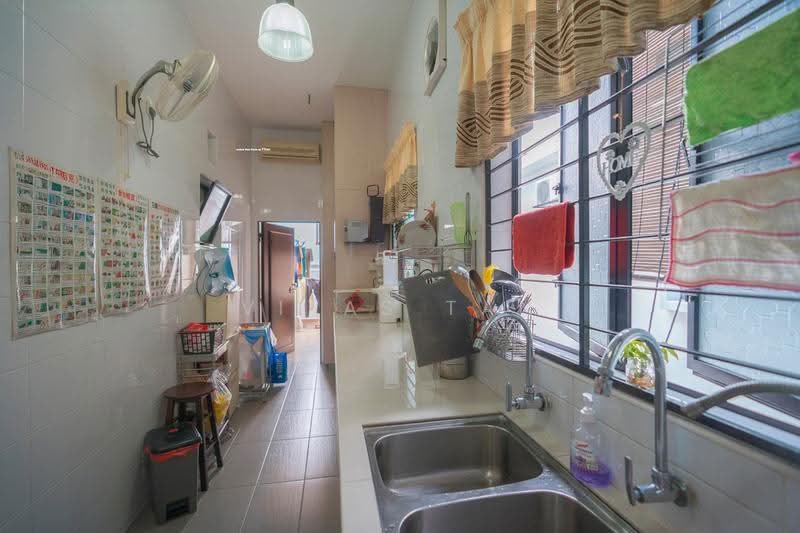 2-storey Terraced House for Sale in Bandar Bukit Raja (Klang) - Vitas Tan - Kitchen - PropertyGuru.com.my