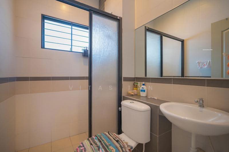 2-storey Terraced House for Sale in Bandar Bukit Raja (Klang) - Vitas Tan - Bathroom - PropertyGuru.com.my