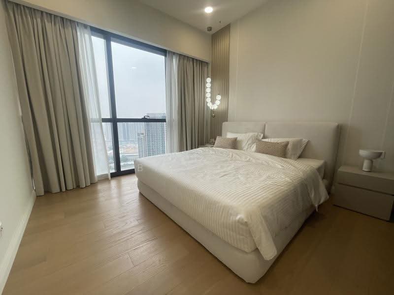 Kediaman Servis untuk Dijual di TRX Residences - Bao Jie - Bedroom - PropertyGuru.com.my