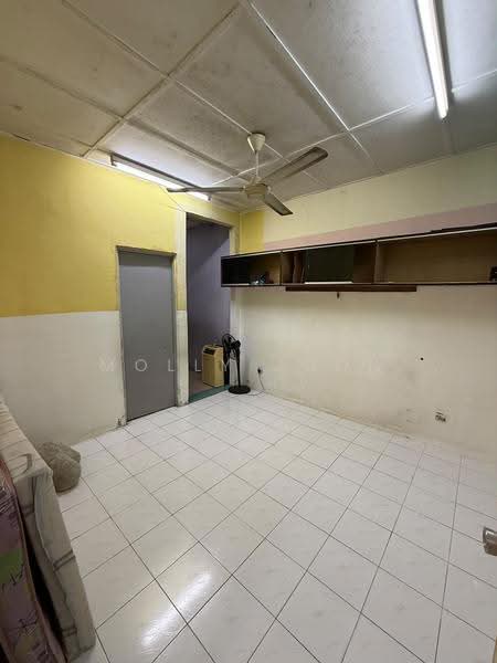1-storey Terraced House for Sale in Taman Putri Kulai (Kulai) - Molly Joon - Interior - PropertyGuru.com.my
