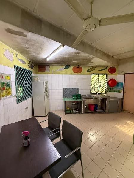 1-storey Terraced House for Sale in Taman Putri Kulai (Kulai) - Molly Joon - Kitchen - PropertyGuru.com.my