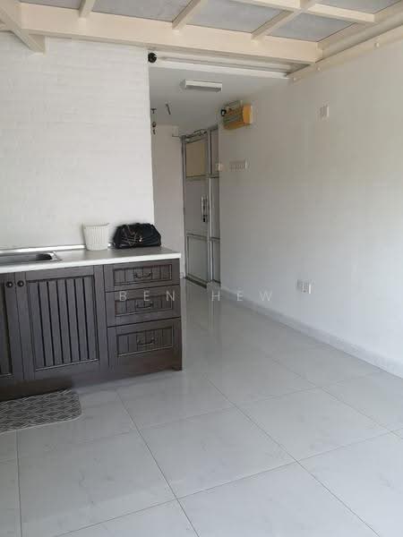 Soho untuk Dijual di Taman Bukit Jambul (Bukit Jambul) - Ben Hew - PropertyGuru.com.my