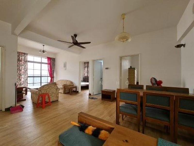 Pangsapuri untuk Disewa di Meranti Apartment - Kelvin Ho - Living Room - PropertyGuru.com.my