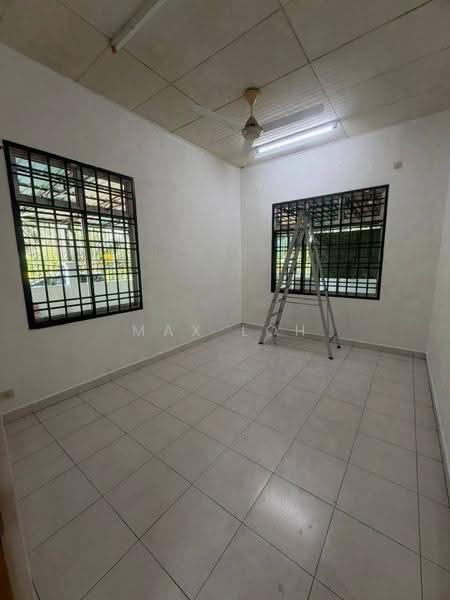 1-storey Terraced House for Sale in Taman Bestari Indah (Ulu Tiram) - Max Loh - Interior - PropertyGuru.com.my