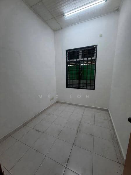 1-storey Terraced House for Sale in Taman Bestari Indah (Ulu Tiram) - Max Loh - Interior - PropertyGuru.com.my