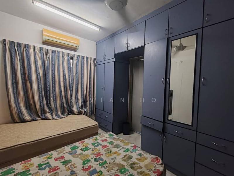 2-storey Terraced House for Sale in Rawang (Selangor) - Vivian Ho - Bedroom - PropertyGuru.com.my