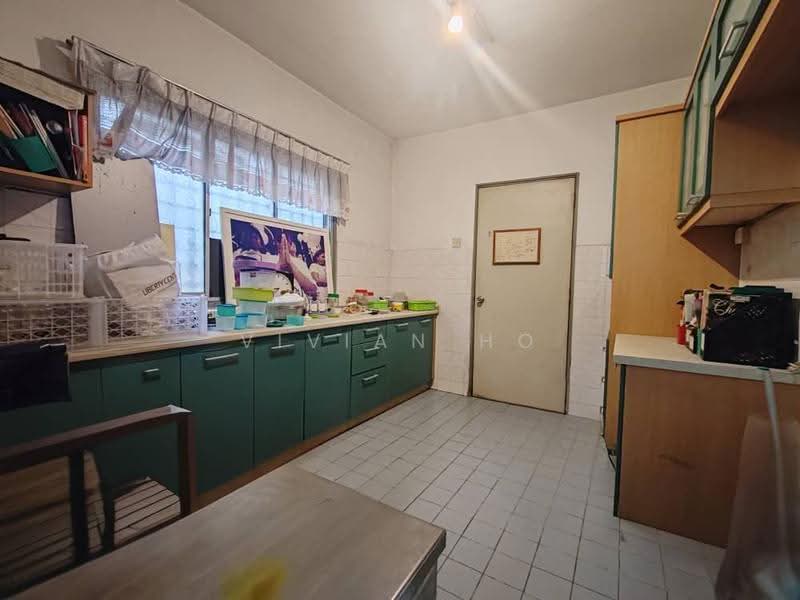 2-storey Terraced House for Sale in Rawang (Selangor) - Vivian Ho - Kitchen - PropertyGuru.com.my