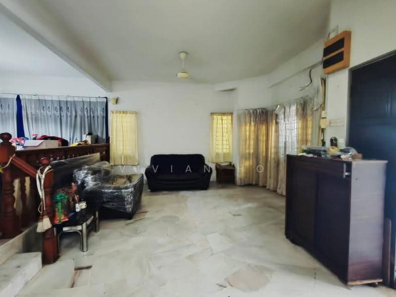 2-storey Terraced House for Sale in Rawang (Selangor) - Vivian Ho - Living Room - PropertyGuru.com.my
