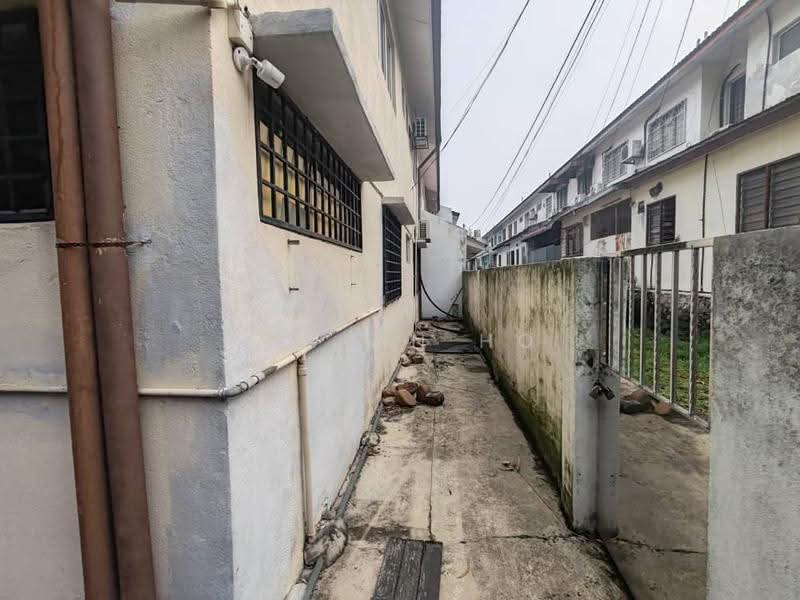 2-storey Terraced House for Sale in Rawang (Selangor) - Vivian Ho - Exterior - PropertyGuru.com.my