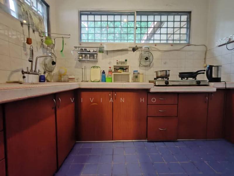2-storey Terraced House for Sale in Rawang (Selangor) - Vivian Ho - Kitchen - PropertyGuru.com.my
