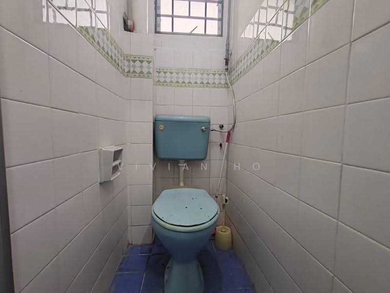 2-storey Terraced House for Sale in Rawang (Selangor) - Vivian Ho - Bathroom - PropertyGuru.com.my