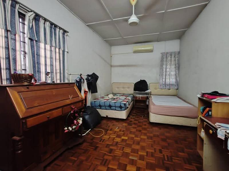2-storey Terraced House for Sale in Rawang (Selangor) - Vivian Ho - Bedroom - PropertyGuru.com.my
