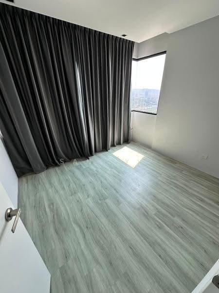 Kediaman Servis untuk Dijual di Lumi Tropicana Serviced Residence - Sand Yip - View - PropertyGuru.com.my