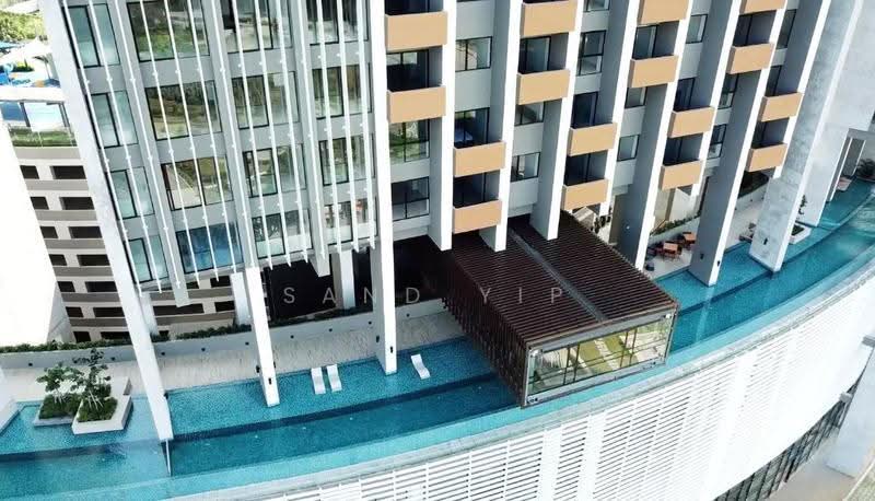 Kediaman Servis untuk Dijual di Lumi Tropicana Serviced Residence - Sand Yip - Exterior - PropertyGuru.com.my