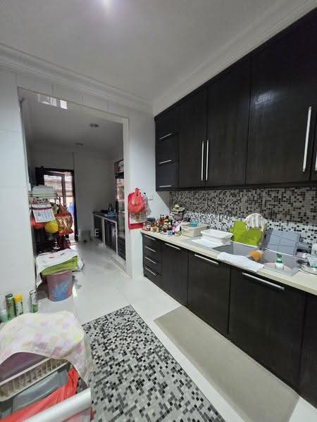 Semi-Detached House for Sale in Jalan Klang Lama (Old Klang Road) (Kuala Lumpur) - Jercy Tan - Kitchen - PropertyGuru.com.my