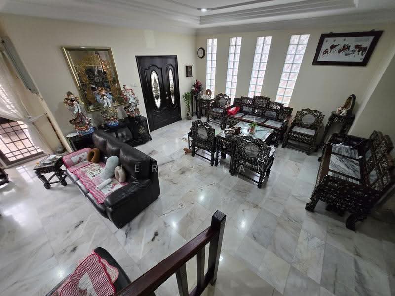 Semi-Detached House for Sale in Jalan Klang Lama (Old Klang Road) (Kuala Lumpur) - Jercy Tan - Living Room - PropertyGuru.com.my