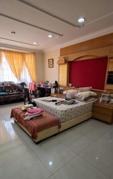Semi-Detached House for Sale in Jalan Klang Lama (Old Klang Road) (Kuala Lumpur) - Jercy Tan - Bedroom - PropertyGuru.com.my