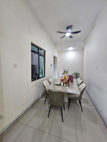 Rumah Kluster untuk Dijual di Mutiara Rini (Skudai) - Nelson Tan Poh Kiong - Dining Room - PropertyGuru.com.my