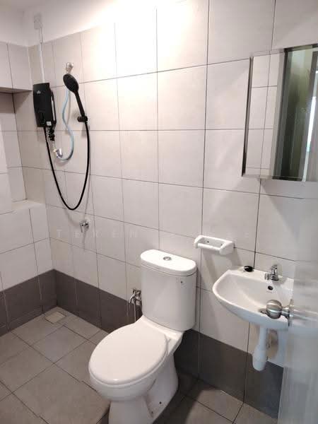 Kondominium untuk Disewa di MiNest Residence - Terence Wee - Bathroom - PropertyGuru.com.my