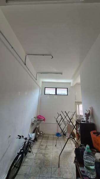 Shop / Office for Sale in Taman Johor Jaya (Johor Bahru) - Tryphaena Tan - Interior - PropertyGuru.com.my