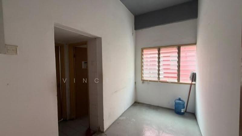 Kedai untuk Disewa di TAMAN PUCHONG UTAMA (Puchong) - Vincent Lee - Interior - PropertyGuru.com.my