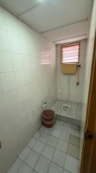 Kedai untuk Disewa di TAMAN PUCHONG UTAMA (Puchong) - Vincent Lee - Bathroom - PropertyGuru.com.my
