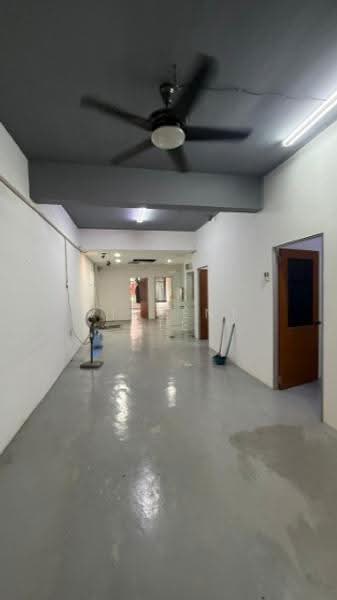 Kedai untuk Disewa di TAMAN PUCHONG UTAMA (Puchong) - Vincent Lee - Interior - PropertyGuru.com.my