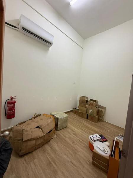 Shop / Office for Rent in Bandar Uda Utama (Johor Bahru) - Teik Shen - Interior - PropertyGuru.com.my
