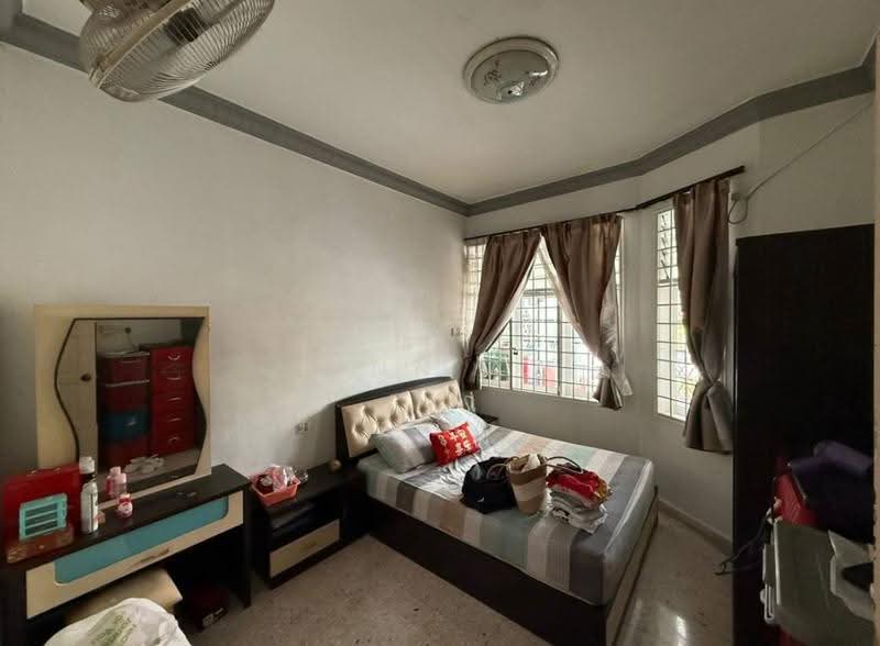 Rumah Teres 1-Tingkat untuk Dijual di Taman Desa Skudai (Skudai) - Finn Aw - Bedroom - PropertyGuru.com.my