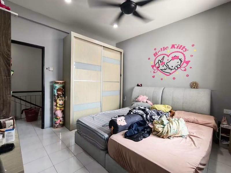 Rumah Teres 2-Tingkat untuk Dijual di Taman Putri Kulai (Kulai) - Molly Joon - Bedroom - PropertyGuru.com.my