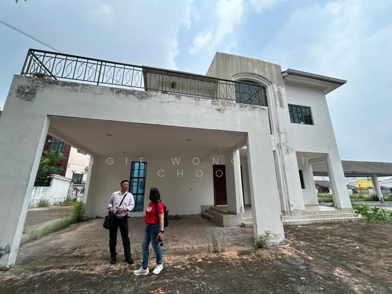 Bungalow House for Sale in Taman Midah (Cheras) - Angie Wong Poh Choo - Exterior - PropertyGuru.com.my