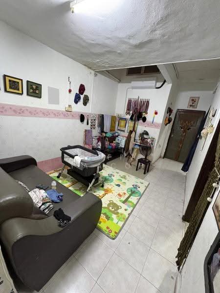 1-storey Terraced House for Sale in Taman Perwira (Telok Panglima Garang) - Hafiz Yaacob - PropertyGuru.com.my