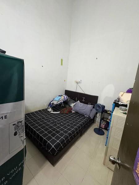 1-storey Terraced House for Sale in Taman Perwira (Telok Panglima Garang) - Hafiz Yaacob - PropertyGuru.com.my