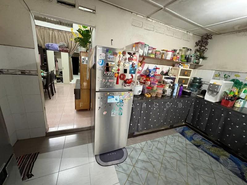 1-storey Terraced House for Sale in Taman Perwira (Telok Panglima Garang) - Hafiz Yaacob - PropertyGuru.com.my